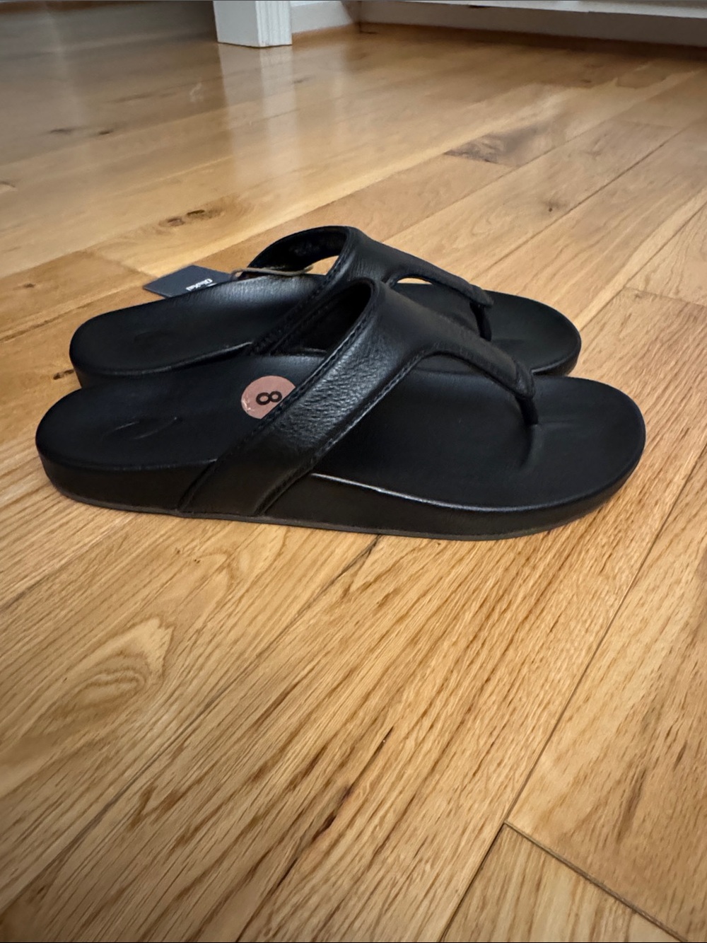 NWT olukai kipea lipi Black Flip-Flop Sandals - Picture 1 of 10